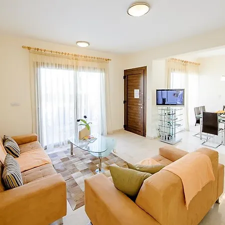 Villa Rent Private Villa 010 Protaras
