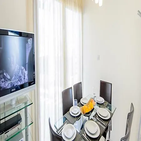Rent Private Villa 010