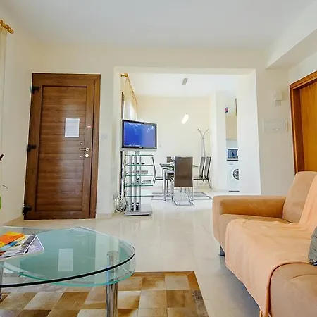 Rent Private 010 Βίλα