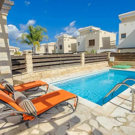 Rent Private 010 Πρωταράς