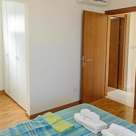 Rent Private 010 Villa *
